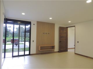 Foto 10 de Venta De Casa Campestre En La Ceja Via San Antonio La Ceja