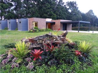 Foto 1 de Venta De Casa Campestre En La Ceja Via San Antonio La Ceja