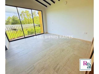 Foto 16 de ¡Casa Esquinera con Zona Verde Privada y Excelente Ubicación!