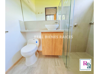 Foto 18 de ¡Casa Esquinera con Zona Verde Privada y Excelente Ubicación!