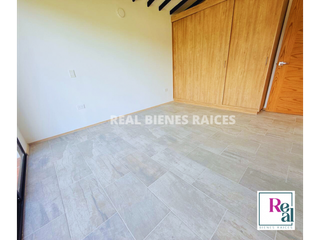 Foto 15 de ¡Casa Esquinera con Zona Verde Privada y Excelente Ubicación!