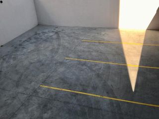 Foto 2 de VENTA COCHERA DESCUBIERTA VILLA URQUIZA