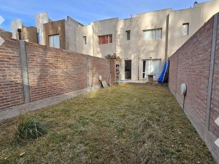 Foto 8 de Venta duplex 2 dorm Centenario