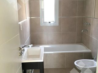Foto 30 de Venta duplex 2 dorm Centenario