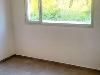 Foto 34 de Venta duplex 2 dorm Centenario