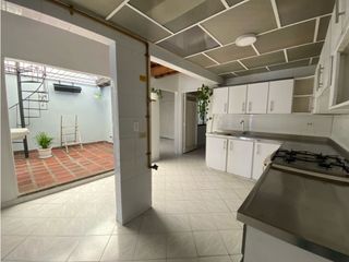 Foto 5 de CASA EN SIMON BOLIVAR PARA VIVIENDA O NEGOCIO