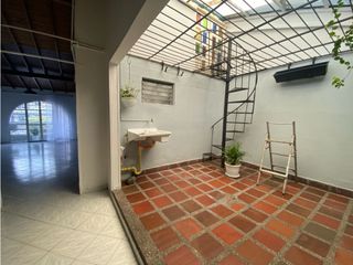 Foto 4 de CASA EN SIMON BOLIVAR PARA VIVIENDA O NEGOCIO