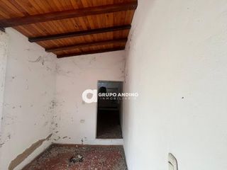 Foto 7 de Arriendo/Venta de CASA COMERCIAL en GIRON