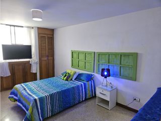 Foto 11 de Apartamento en Renta Amoblado, Medellín, Laureles