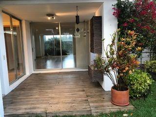Foto 2 de Casa en  renta