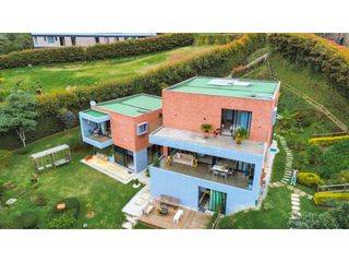 Casa en Venta en Envigado