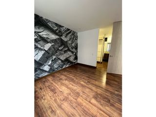 Foto 3 de Hermoso aparta estudio en milla de oro en condominio con club house!