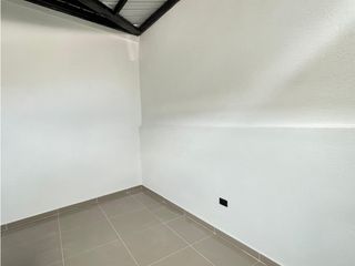 Foto 13 de Casa en Arriendo Bombona Medellín