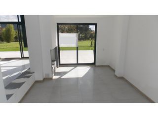 Foto 3 de ARRIENDO CASA APOSENTOS, SOPO