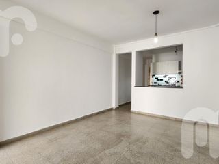 Foto 8 de VENTA DEPARTAMENTO CON JARDIN EN LA PLATA