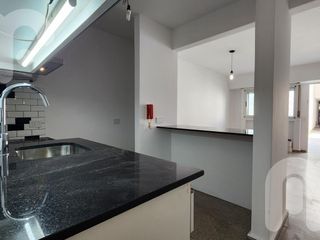 Foto 10 de VENTA DEPARTAMENTO CON JARDIN EN LA PLATA