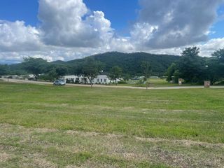 Foto 1 de Terreno en  Venta en Valle Escondido