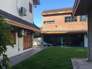Foto 4 de Venta Casa Ideal Uso Comercial Frente a Mil Aires