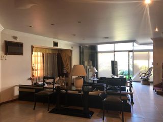 Foto 18 de Venta Casa Ideal Uso Comercial Frente a Mil Aires