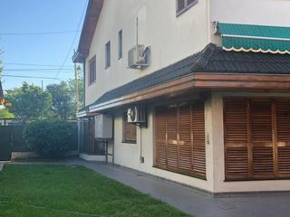 Foto 3 de Venta Casa Ideal Uso Comercial Frente a Mil Aires