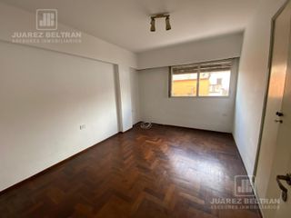 Foto 14 de Departamento de 3 dormitorios en alquiler - Obispo Salguero Centro