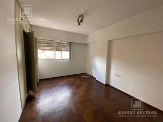Foto 10 de Departamento de 3 dormitorios en alquiler - Obispo Salguero Centro