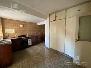 Foto 18 de Departamento de 3 dormitorios en alquiler - Obispo Salguero Centro