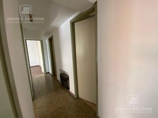 Foto 12 de Departamento de 3 dormitorios en alquiler - Obispo Salguero Centro