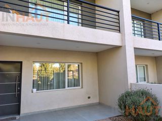 Foto 3 de Dúplex Venta B° Perticone - Centenario - Neuquén