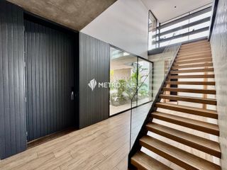 Foto 11 de Casa Amoblada en Alquiler  con 4 habitaciones a la Laguna en Barbarita Tigre
