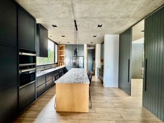 Foto 30 de Casa Amoblada en Alquiler  con 4 habitaciones a la Laguna en Barbarita Tigre