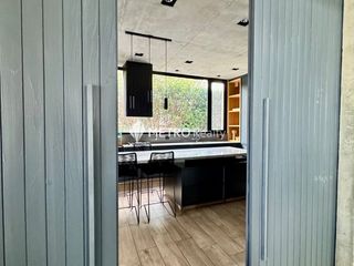 Foto 35 de Casa Amoblada en Alquiler  con 4 habitaciones a la Laguna en Barbarita Tigre