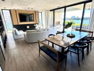 Foto 7 de Casa en Alquiler  con 4 habitaciones a la Laguna en Barbarita Tigre