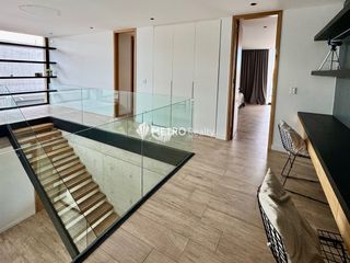 Foto 40 de Casa Amoblada en Alquiler  con 4 habitaciones a la Laguna en Barbarita Tigre