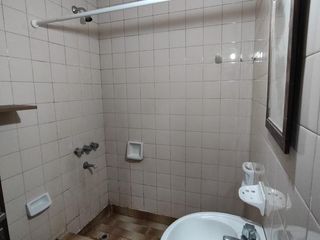 Foto 6 de Alquierl Departamento 2 ambientes en Quilmes