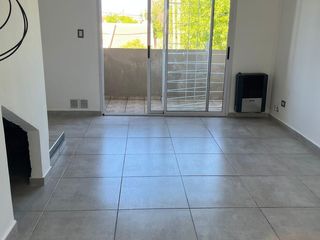 Foto 5 de Departamento en  Alquiler 2 dorm