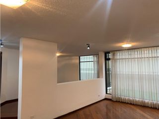 Foto 14 de Quito Tenis, Casa en Renta, 350m2, 3 Habitaciones