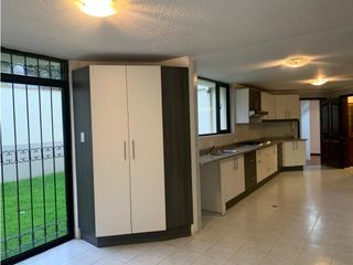 Foto 12 de Quito Tenis, Casa en Renta, 350m2, 3 Habitaciones
