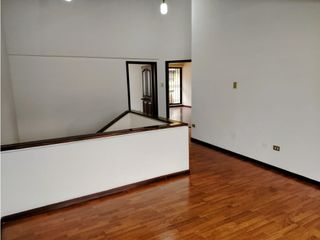 Foto 2 de Quito Tenis, Casa en Renta, 280m2, 2 Habitaciones