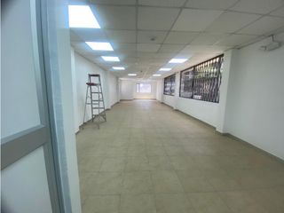 Foto 13 de Eloy Alfaro, Galpón en Renta, 775m2, 2 Ambientes