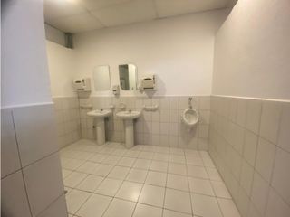 Foto 16 de Eloy Alfaro, Galpón en Renta, 775m2, 2 Ambientes