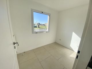 Foto 12 de ALQUILER DE CASA EN Pilar