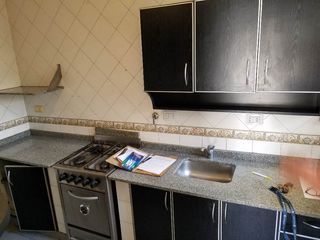 Foto 9 de Duplex en alquiler en Haedo Norte