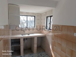 Foto 7 de TERRENO CON CASA DE VENTA EN LA MENA2, SUR DE QUITO