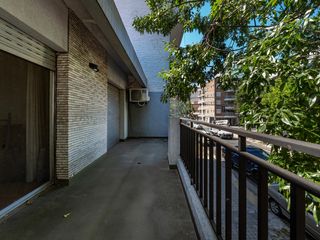 Foto 43 de VENTA/ALQUILER - Casa de 3 Dormitorios, patio, quincho y cochera. Echesortu, Rosario.