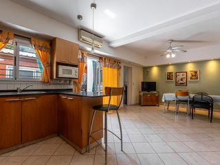 Foto 10 de VENTA/ALQUILER - Casa de 3 Dormitorios, patio, quincho y cochera. Echesortu, Rosario.