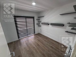 Foto 15 de Casa alquiler Confluencia Rural, 3 dormitorios (suite), 3 baños, jardín con parrilla y 2 cocheras