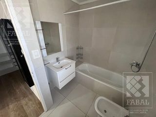Foto 20 de Casa alquiler Confluencia Rural, 3 dormitorios (suite), 3 baños, jardín con parrilla y 2 cocheras