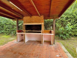 Foto 5 de Casa en V.G.B, 2 dormi, living/comedor, cocina/lavad, baño c/ante baño, parrilla y cochera, galpón