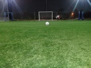 Foto 6 de Local con 2 Canchas de Futbol 5
